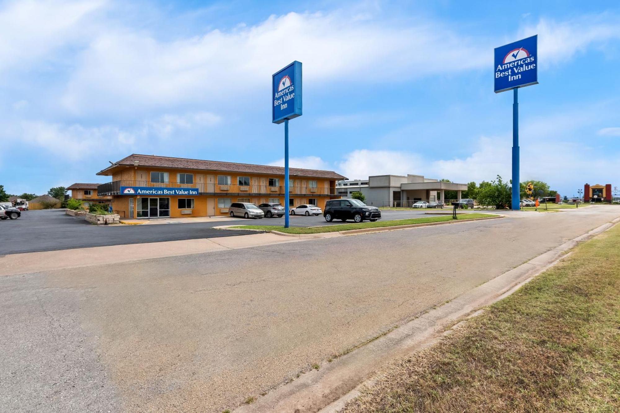 Americas Best Value Inn Stillwater Extérieur photo