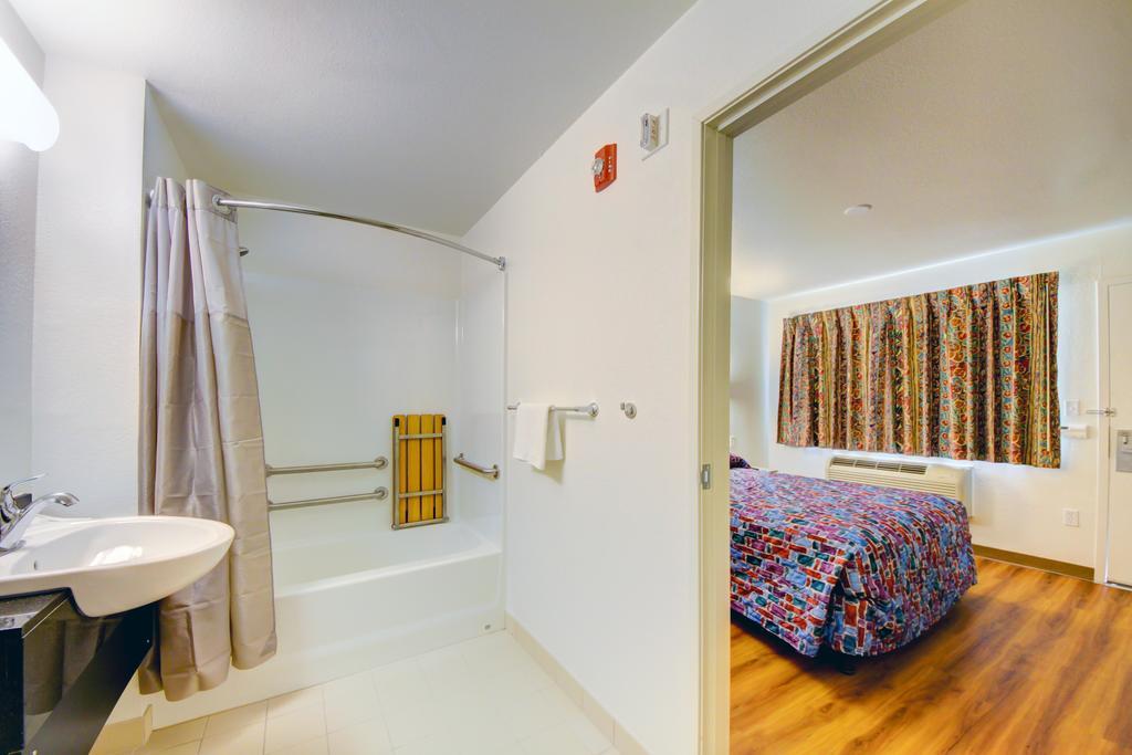Americas Best Value Inn Stillwater Extérieur photo